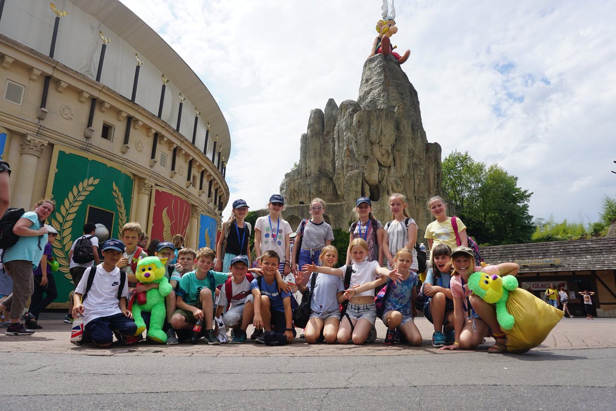 SHPrepMFL's tweet image. Parc Astérix @SHPrepMFL#Chateau2018