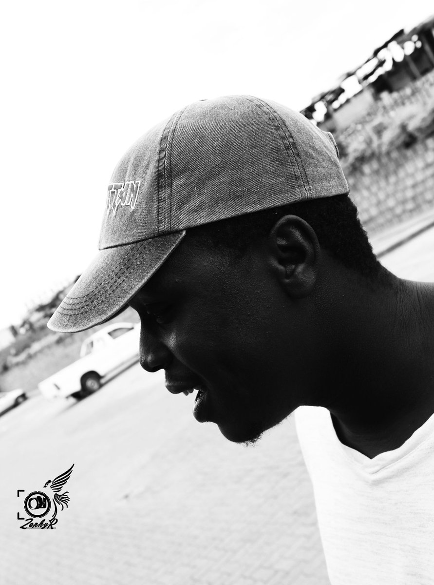 MuhatiMurunwa's tweet photo. M e l a n i n https://t.co/bp4VNr2iFf