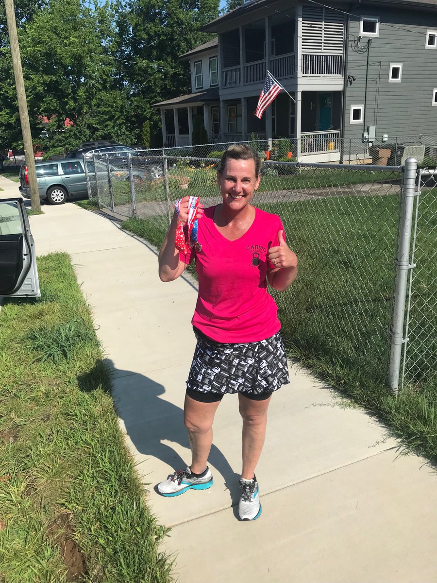 KimDoepker's tweet image. Happy 4th!! #csbootcamp#bluemoutainendurance