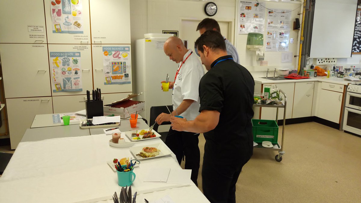 penrithrotary's tweet photo. Judging continues. The participants seem very relaxed. #PenrithRotary #ReadySteadyCook #Rotary https://t.co/G0mW41MqbS