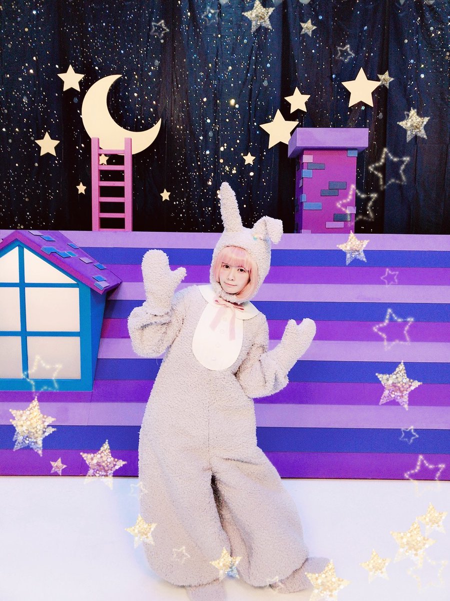 竹達 彩奈 みんなウサミレディのmvは見てくれましたかー 世界中が恋をする夜 よろしくねっ メイクもピンク色で作り込んでおるのです 新鮮 T Co Csn4blflcr プチミレ プチミレディ Petitmilady T Co 32np6gw0cz
