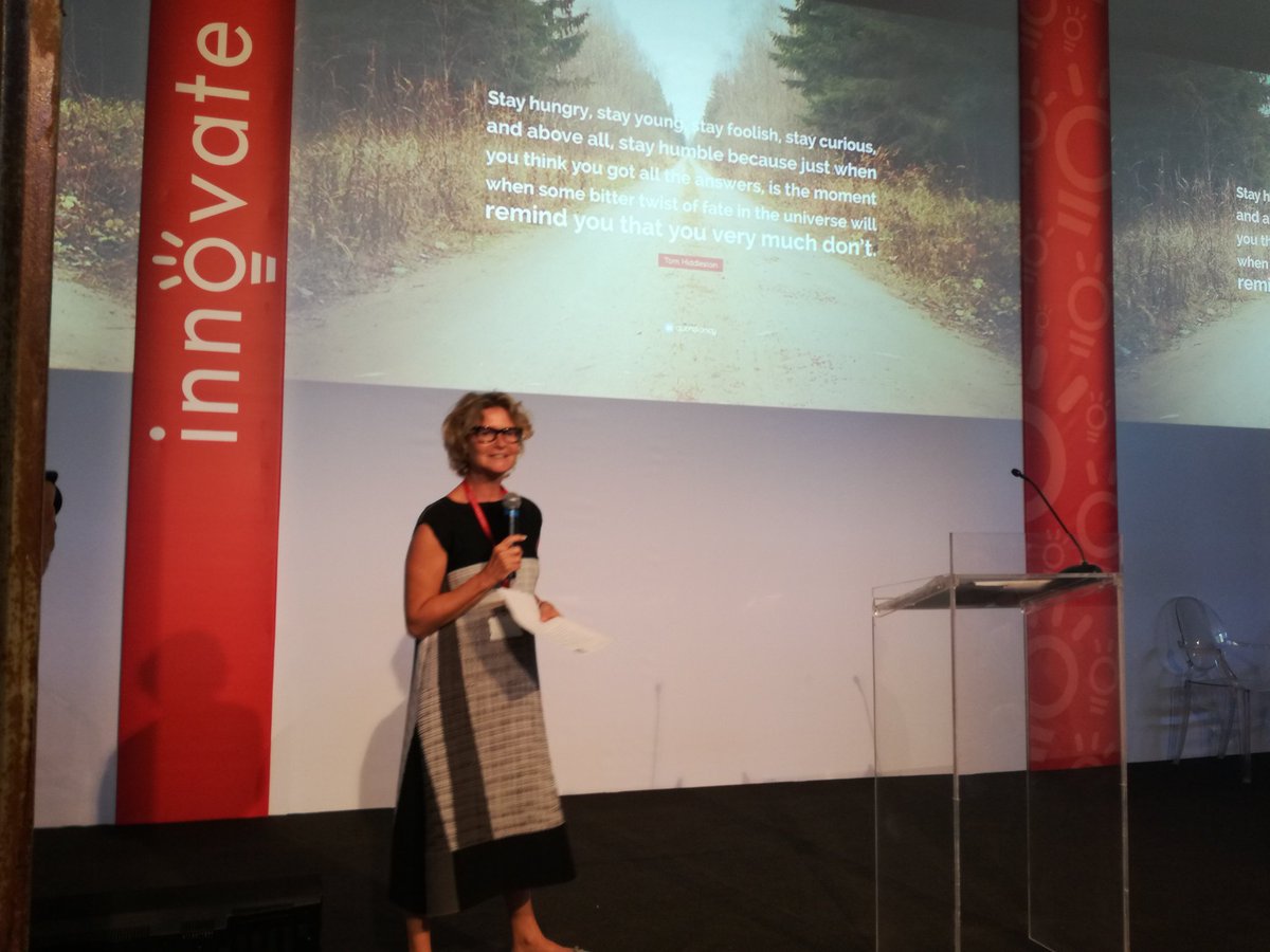 fsitaliane's tweet photo. "Felice di essere qui. L'emozione di premiare queste idee mi rende davvero orgogliosa. La realizzazione di una buona idea é ciò che fa la differenza" @carlottaventura Direttore Comunicazione #FS #BootcampInnovate https://t.co/hrKvE11vjQ