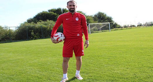 Kulübümüz, yapılan görüşmeler sonucu Oktay DELİBALTA ile karşılıklı anlaşarak yollarını ayırmıştır. Oktay DELİBALTA'ya bugüne kadarki hizmetleri için teşekkürlerimizi sunuyor, yeni karıyerinde başarılar diliyoruz.