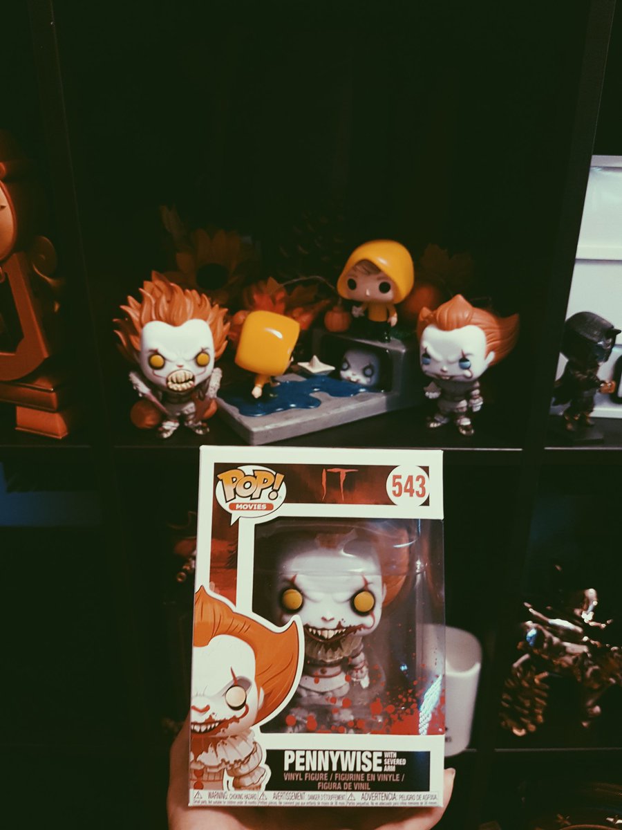Kilira_CooperYT's tweet image. Nouveau bébé dans la collection ❤ j&apos;en suis juste dingue 😍 merci à @FunkoPOPFr ma collection s&apos;agrandit 🎈 #FunkoPop #pennywise #funkoIT @OriginalFunko
