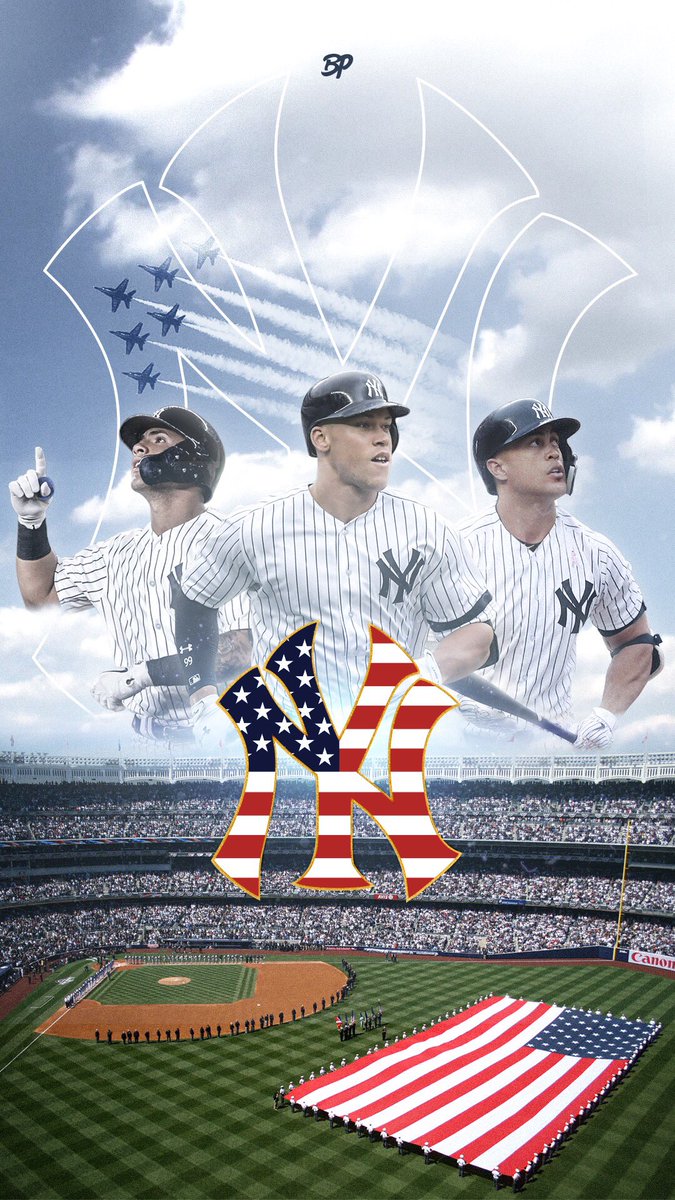 Danny Devito on X: Happy 4th of July! 🇺🇸 #PinstripePride  #WallpaperWednesday (iPhone X version included)  / X