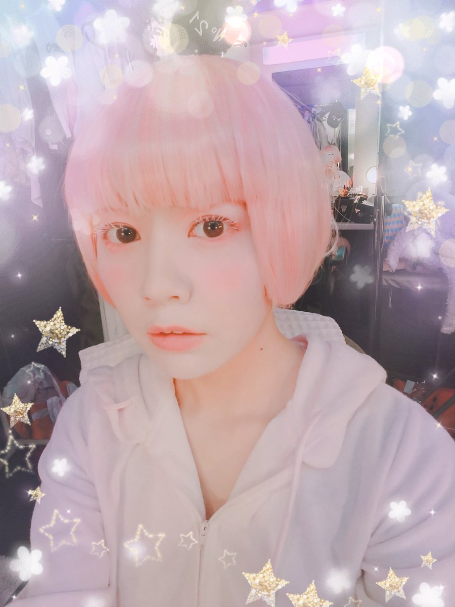 竹達 彩奈 みんなウサミレディのmvは見てくれましたかー 世界中が恋をする夜 よろしくねっ メイクもピンク色で作り込んでおるのです 新鮮 T Co Csn4blflcr プチミレ プチミレディ Petitmilady T Co 32np6gw0cz