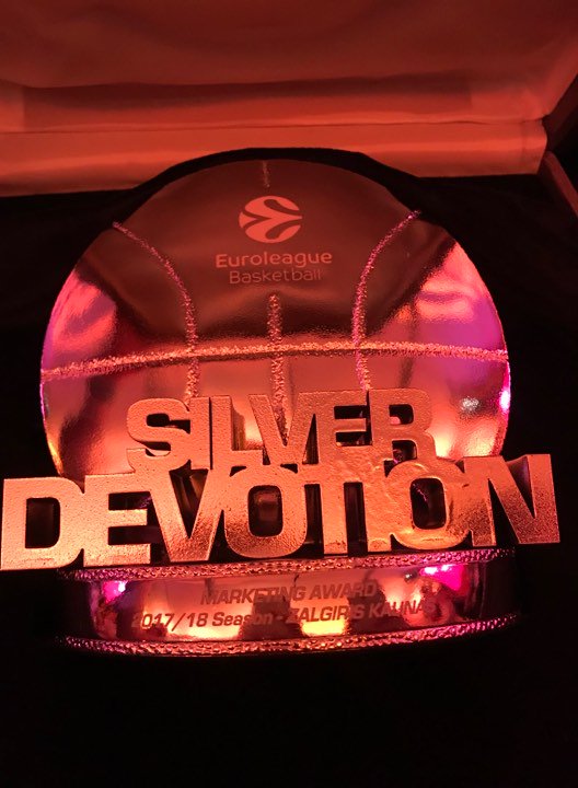 bczalgiris's tweet photo. #EuroLeague just announced that the SILVER Devotion Marketing Award goes to #Zalgiris #Kaunas for the exceptional Ticketing Acceleration program. We couldn't have done it without you - THE FANS. Thank you! 💚🎫🏅

Read more: https://t.co/NOLWaWf4PU https://t.co/YAHIYGtrkP