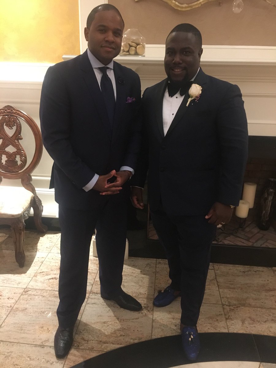 BlackThreadNYC's tweet photo. Drew Morrison looking dapper in his custom-made tux for his big day! Navy blue with black lapel &amp; trimming. Getting married soon?....let’s make your custom thread! https://t.co/qFp1vDcKcr