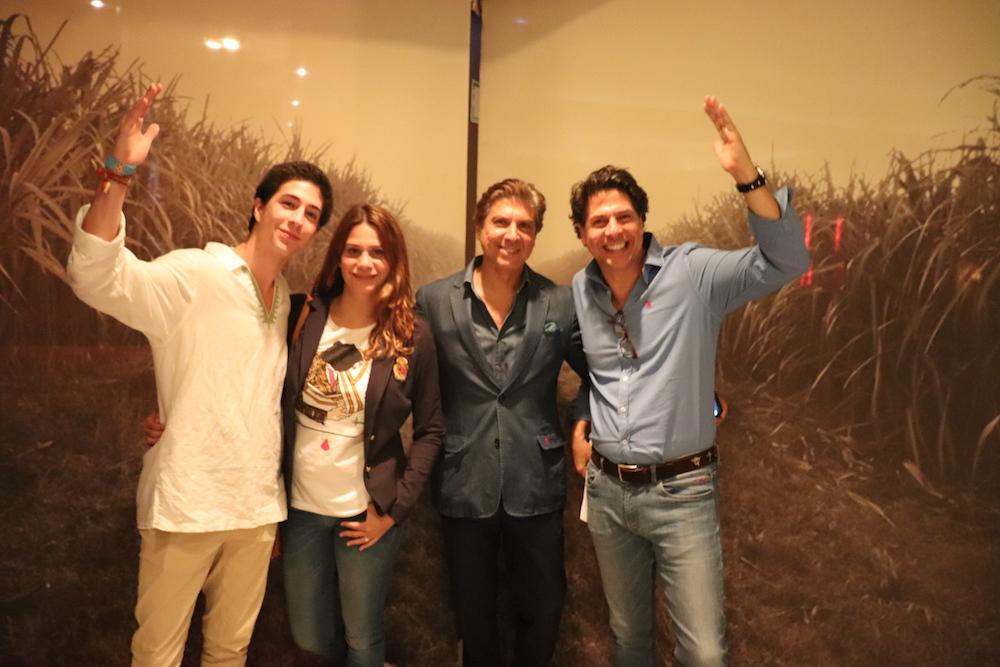 ohdigitaleu's tweet photo. Así fue el XVIII Shopify Meetup Madrid: Caso de Ëxito Ecommerce Shopify @elcapote_ -> https://t.co/4sqqrK3o9i <- #ShopifyMeetup #ShopifyPartners #Madrid #Emprendedores #Ecommerce #Retail #CasoDeÉxito #AprendeShopify #ShopifyEnEspañol #ShopifyEspaña #Meetup #Eventos https://t.co/3hdaMtAw3i