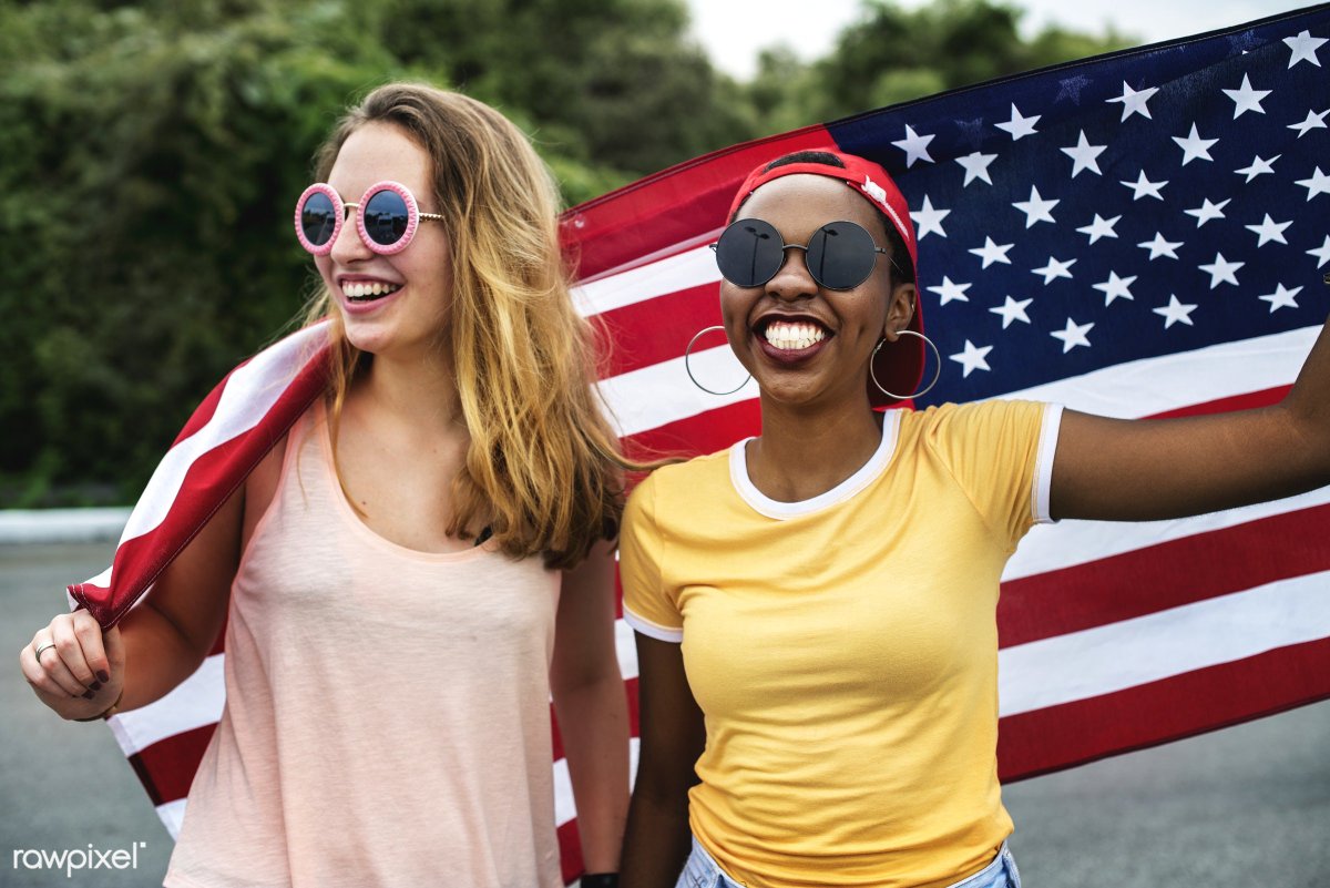 #HowToSparkMyFirework? Give us a shoutout if you know any charity|nonprofit in need of design resources and we'll give them free premium membership. Happy #FourthofJuly2018 from us at rawpixel.com