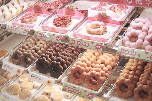 nxxgthmaree's tweet photo. Greetings😆 I'm Callista Clifton from Slytherin! I hope we can get along well 👉👈

Ah! Do you love sweets? 🤔 since I like it sooo much so I give you this. Please enjoy it😆 https://t.co/4B4myyO0zk
