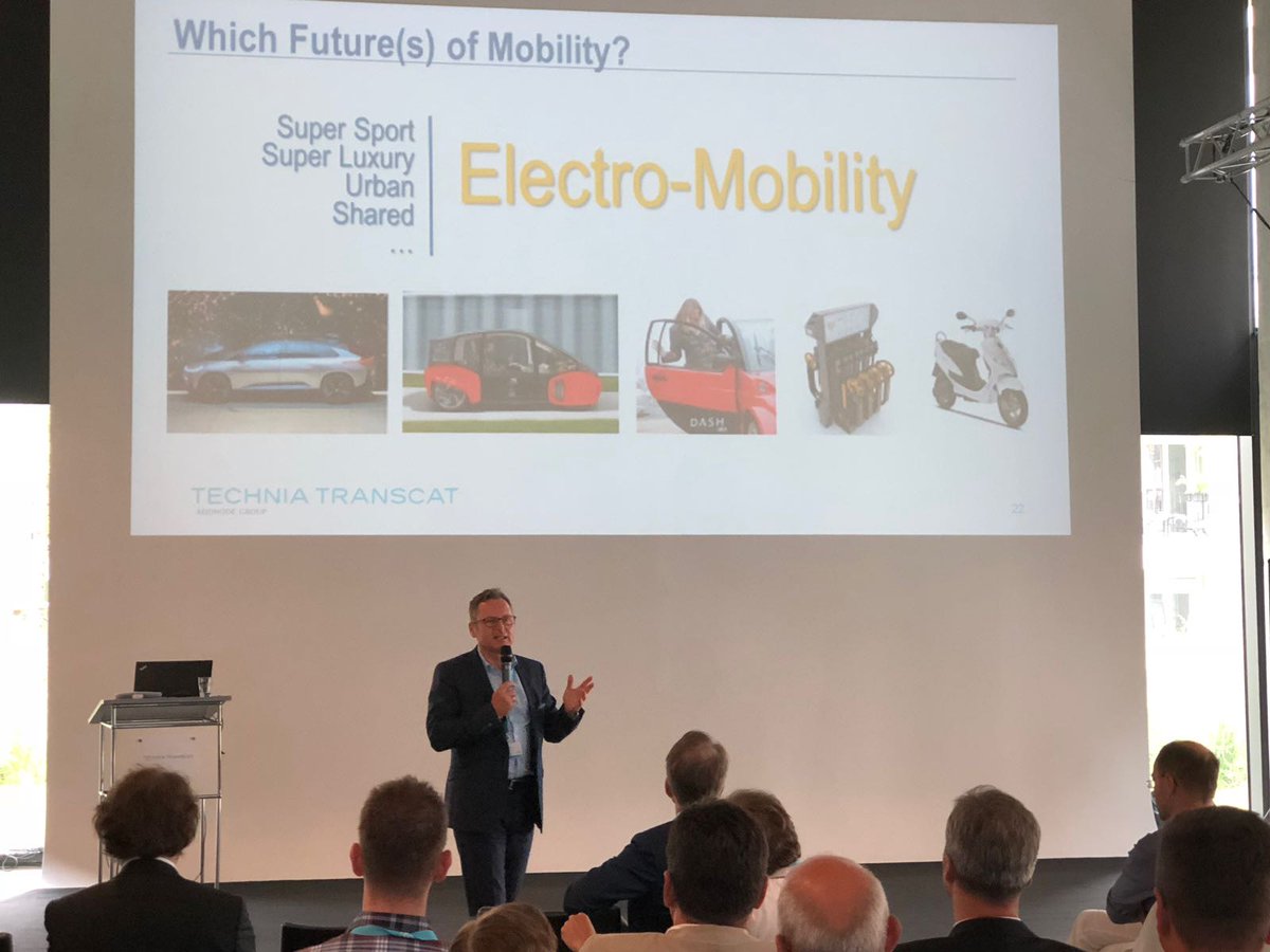 TECHNIA_UK's tweet photo. Closing off the #PLMIF with Rolf Wiedmann TechniaTranscat as this show comes to an end... #Thankyouall https://t.co/QH5XWu4WJD