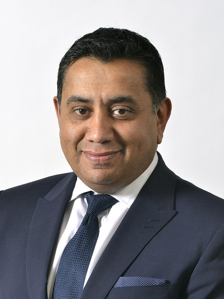 AhmadiyyaUK's tweet photo. Congratulations to Lord Ahmad on being appointed as the Prime Minister's Special Envoy on Freedom of Religion or Belief.
We look forward to continuing our work together on standing for and promoting freedom of religion or belief. #FoRB
https://t.co/khQLKNFREa https://t.co/ZNLmLnh1WD