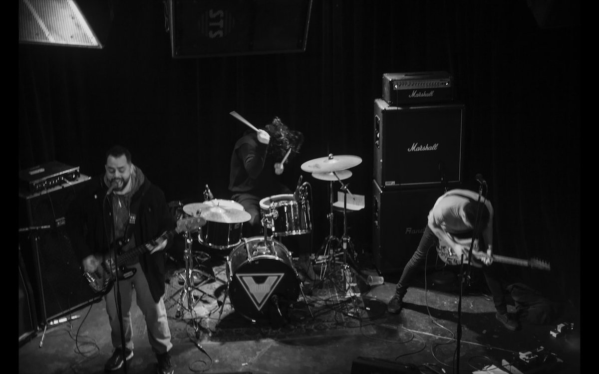 Calma Isabel tweet media