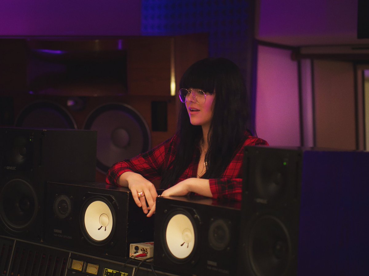 TaraMcDonaldTV's tweet photo. Home from home ❤️ https://t.co/ofMZ8zAGSH