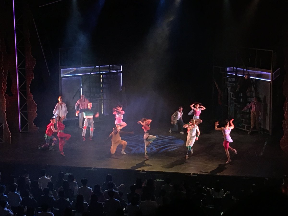jparkerstarbuck's tweet photo. A most memorable #PSi24 seeing #Flashdance the musical in #Daegu... https://t.co/ad6UVrXjjj