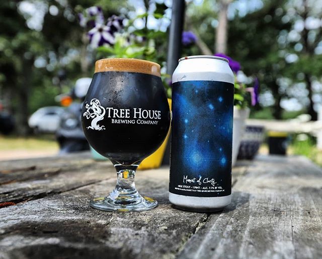 PeteCatKite's tweet photo. Moment of Clarity by Tree House, a maple milk stout (and delicious breakfast). Happy 4th! Be safe out there kids. #treehousebrewing #momentofclarity #treehouse #maple #stout #milkstout #ipa #craftbrew #craftbeer #beer #beerstagram #cheers🍻 https://t.co/3And74fVzR https://t.co/7JawbaulPH