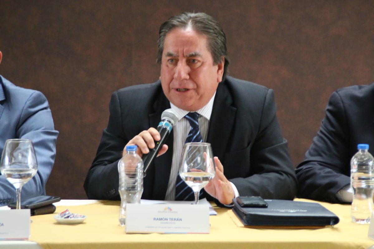 <a href="/RamonTeranPSC6/">Ramón Nato Terán</a> insta al Dr. Marcelo Merlo "haga brillar la justicia, independencia y transparencia" en las acciones que tome el <a href="/CJudicaturaEc/">Consejo de la Judicatura</a> <a href="/AsambleaEcuador/">Asamblea Nacional</a> <a href="/majo_carrion/">Majo Carrión</a>