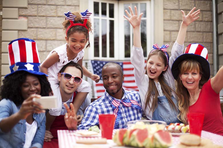 CollopyStrong's tweet photo. Happy Fourth of July to everybody making a positive difference in their kids life, biological or not!
#stepbysteps #MichelleCollopy #stepparentsupport #EastBayArea #collopystrong https://t.co/vA6LuqlcqA