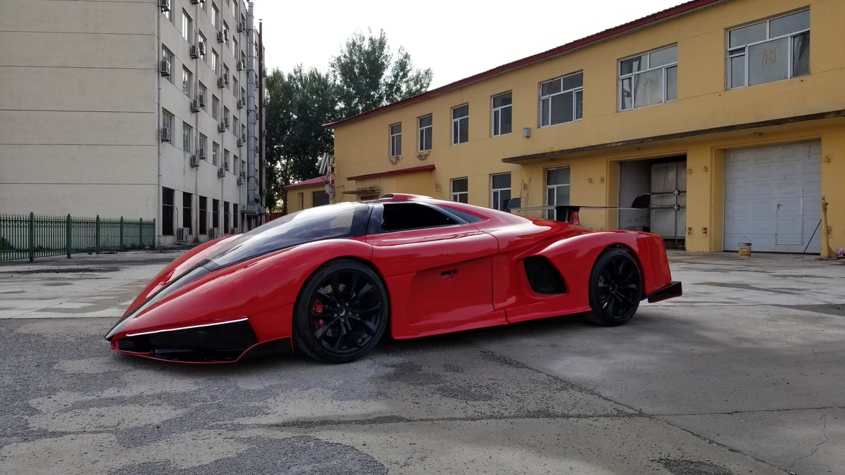 covcampus's tweet photo. Chinese Graduate, Chao Wang spent 2 years building his own Supercar and it's ready to be launched🚗😱
He chose @covcampus saying: “I sent my automotive design to @MercedesBenz at High School and they recommended many universities but Coventry University was on top of their list.” https://t.co/QEfRD5KZKL