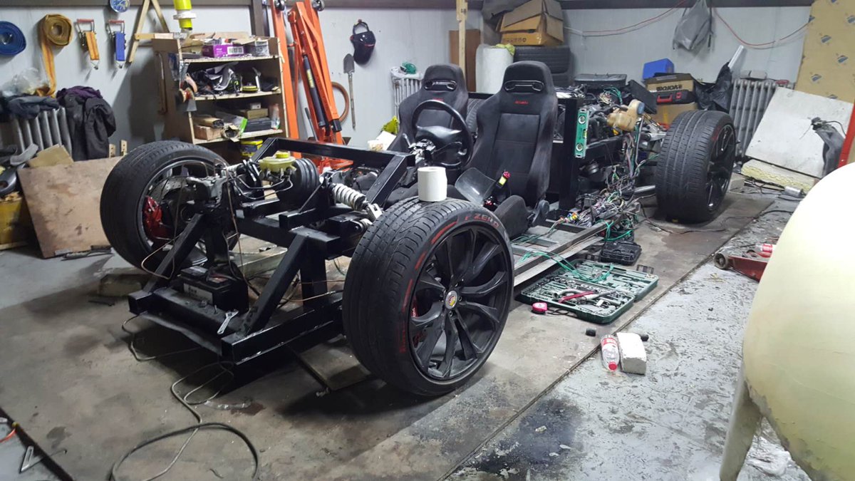 covcampus's tweet photo. Chinese Graduate, Chao Wang spent 2 years building his own Supercar and it's ready to be launched🚗😱
He chose @covcampus saying: “I sent my automotive design to @MercedesBenz at High School and they recommended many universities but Coventry University was on top of their list.” https://t.co/QEfRD5KZKL