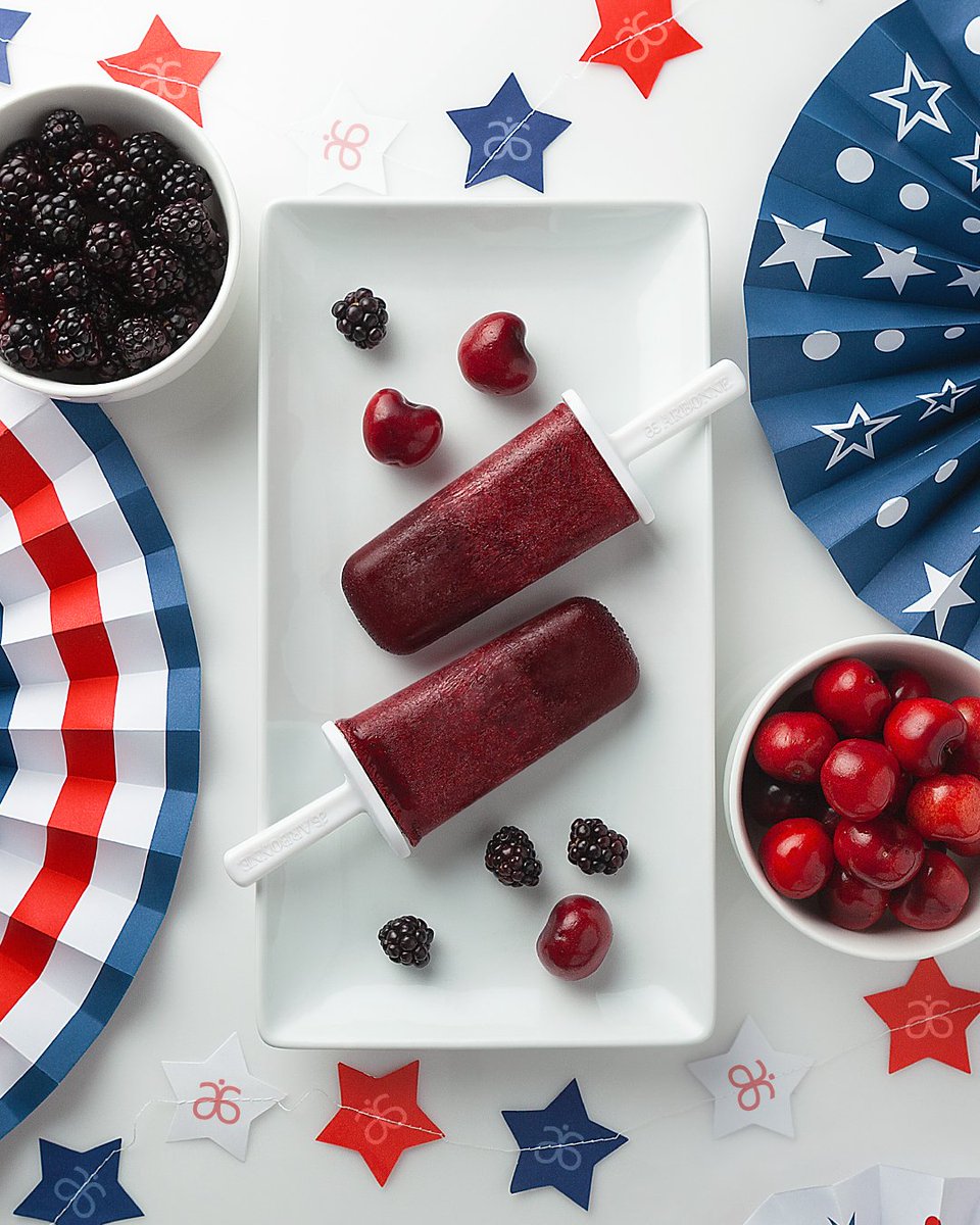 arbonne's tweet photo. Happy 4th of July! Make your backyard party even more festive with these fun fizzy pops containing Arbonne Essentialsยฎ Mind Health and Blackberry Energy Fizz Sticks! https://t.co/ePsA9zOmWI #4thofJuly #Arbonne #ArbonneEssentials #Vegan #GlutenFree #Nutrition #ArbonneNutrition https://t.co/pi35n6wq4v