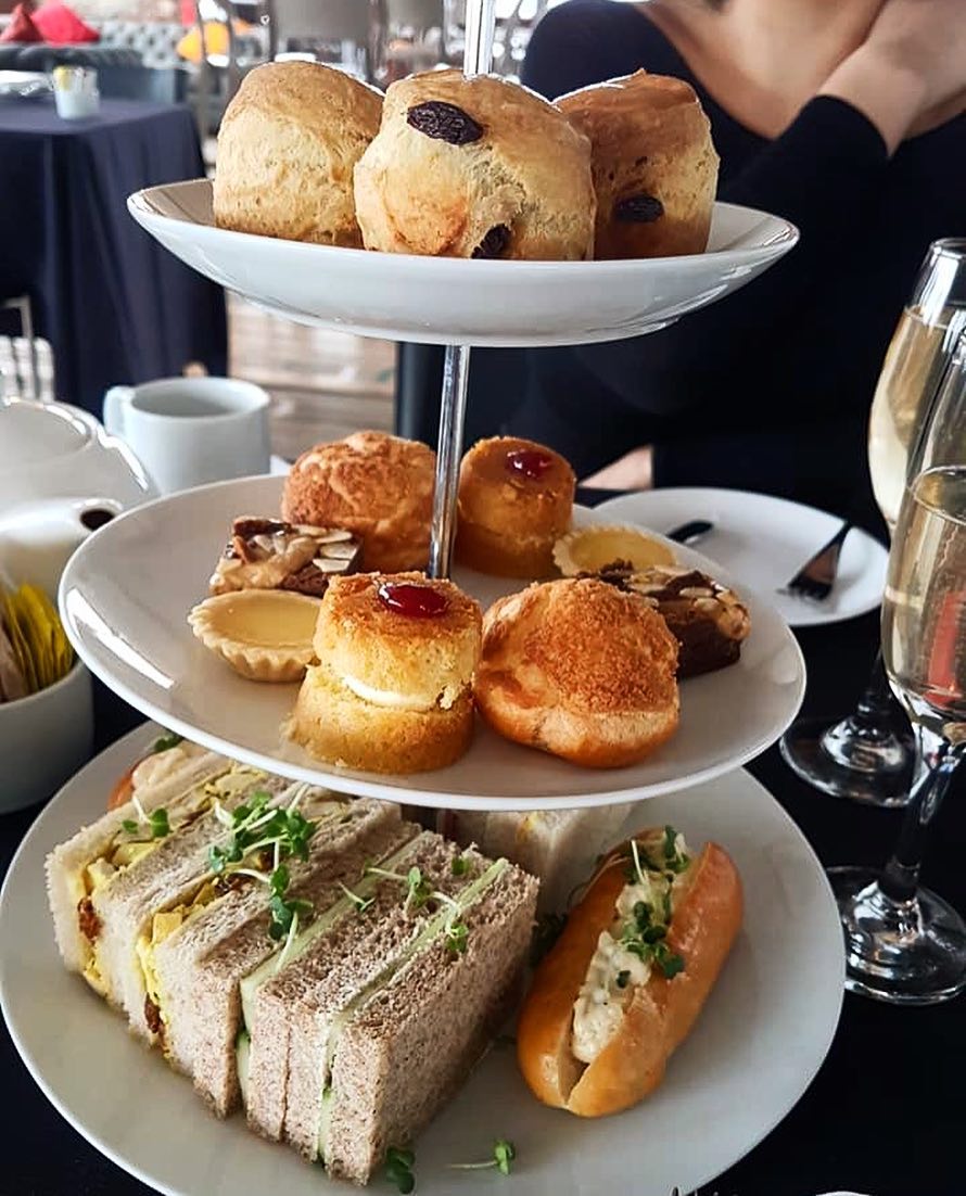 We are on our way back #thelondonskybar ... Sunday 15th July The reopening: #brunch #afternoontea #cocktailsinthesky

We are taking bookings from 5th July
contact: Info@londonskybar.com or 0203 019 6517/6520

Remember the date!! Remember The London SkyBar!!