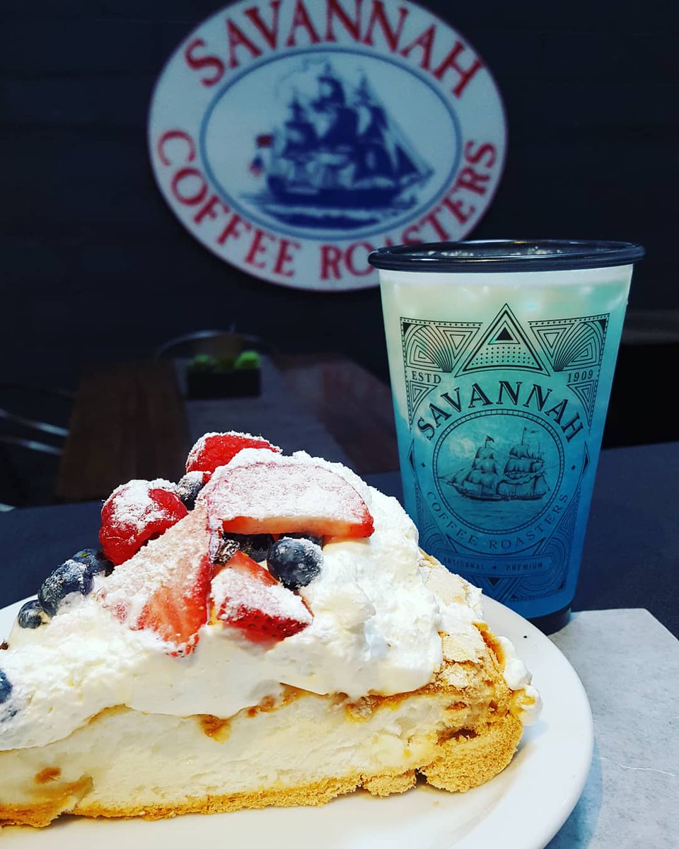 Hooray for the red, white and blue! ❤♡💙 
We will be open until 4pm downtown today to serve you!  (midtown location is closed)
Have a wonderful independence day.