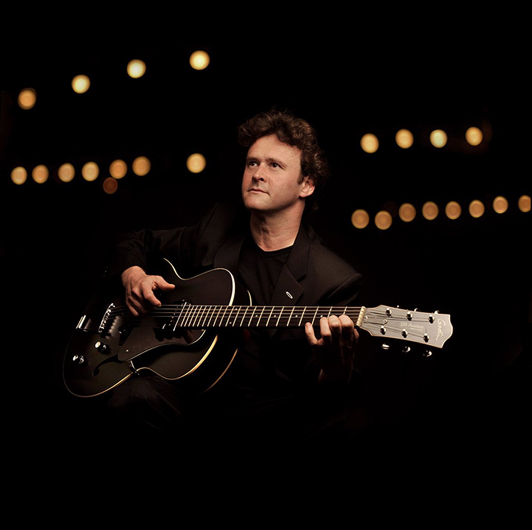 Samedi 21 juillet à 15H00, Sylvain Luc interprétera les vins du <a href="/ChateauSoutard/">Château Soutard</a>, Saint-Emilion Grand Cru Classé, à l'occasion de la Dégustation Musicale #sejf2018. Un assemblage divin, entre Grands Crus et musique, à déguster les yeux fermés ! Infos &amp; résa saint-emilion-jazz-festival.com