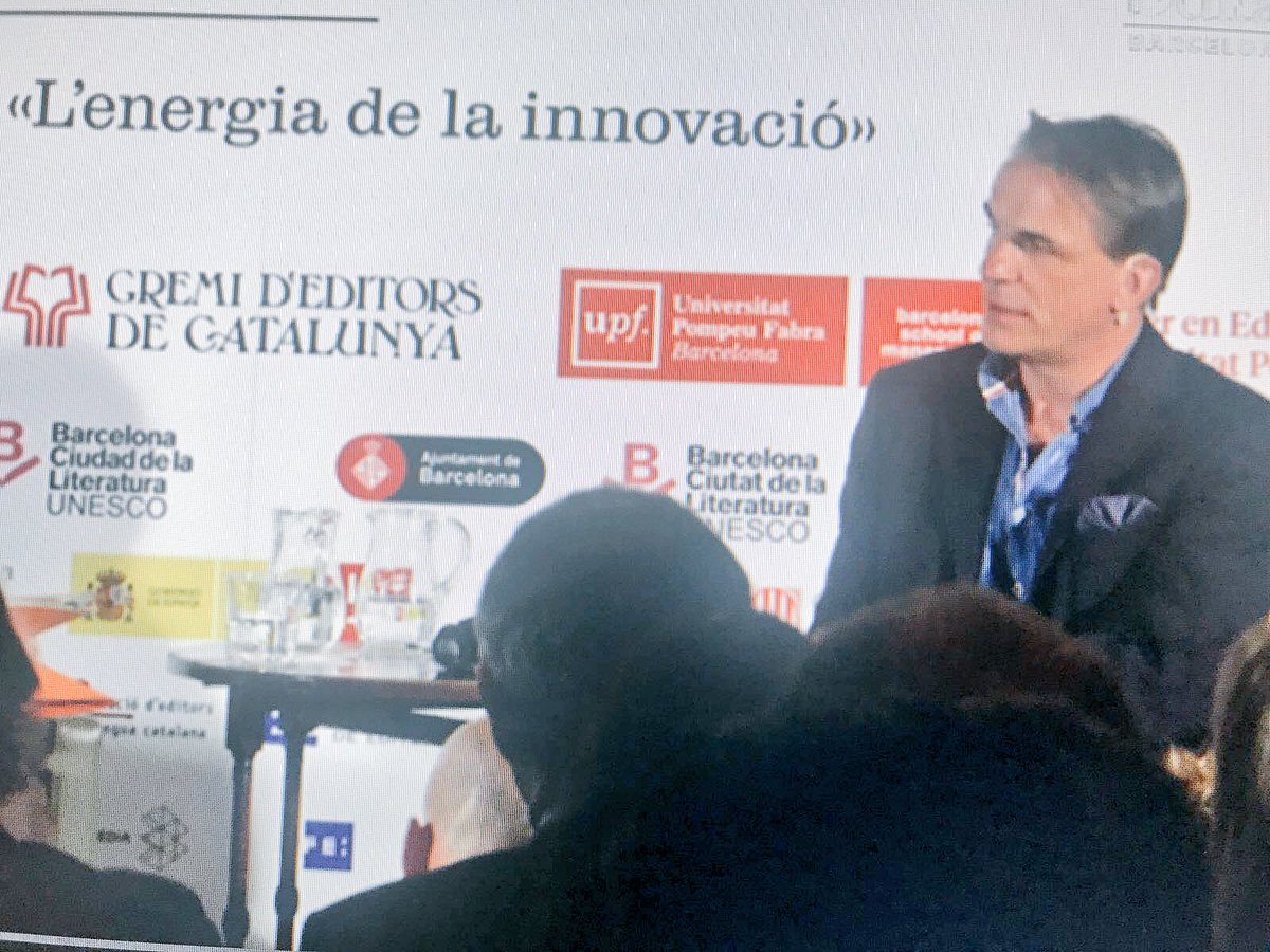 Escuchando a Marcus Dolhe, CEO de Penguin Random House, en Forum Edita  <a href="/PenguinRH_News/">Penguin Random House</a> #forumedita18 @EditaBCN