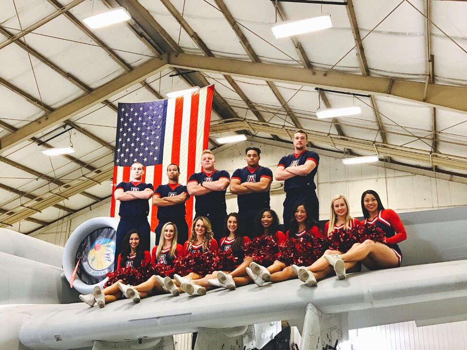 Thankful to cheer for a school that also represents America’s colors🇺🇸 Happy 4th everyone!❤️💙