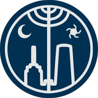 AcademiaMapuche's tweet photo. ¡Kom pu che, estrenamos un nuevo logo para la Academia de la Lengua y Cultura Mapuche en Contexto Urbano @AcademiaMapuche! #Mapuche #Warriache #Mapudungun #Urbano #Mapuzungun https://t.co/gWuDTbmIR6