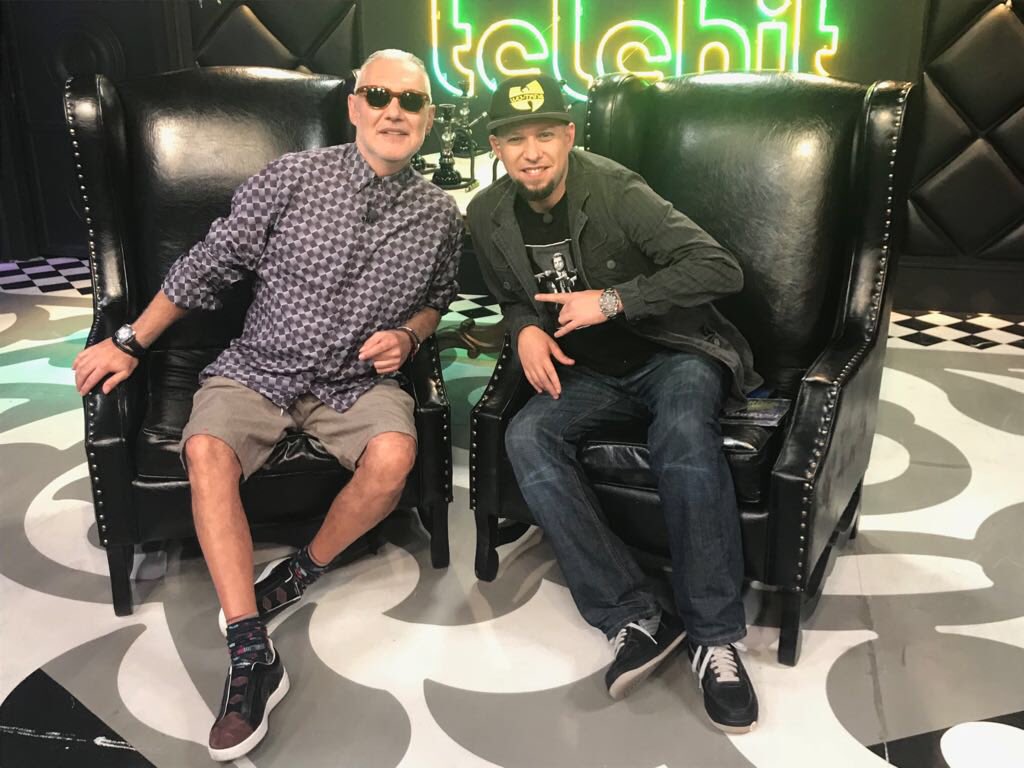 Órale! @tvtelehit está transmitiendo desde 1994! #timetravel