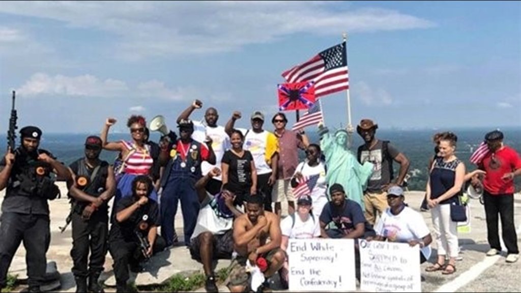 11AliveNews's tweet photo. NAACP holds July 4 rally to call for sandblasting of Stone Mountain's carving https://t.co/TA6dyhuKW0 https://t.co/bGY7GqVeTX