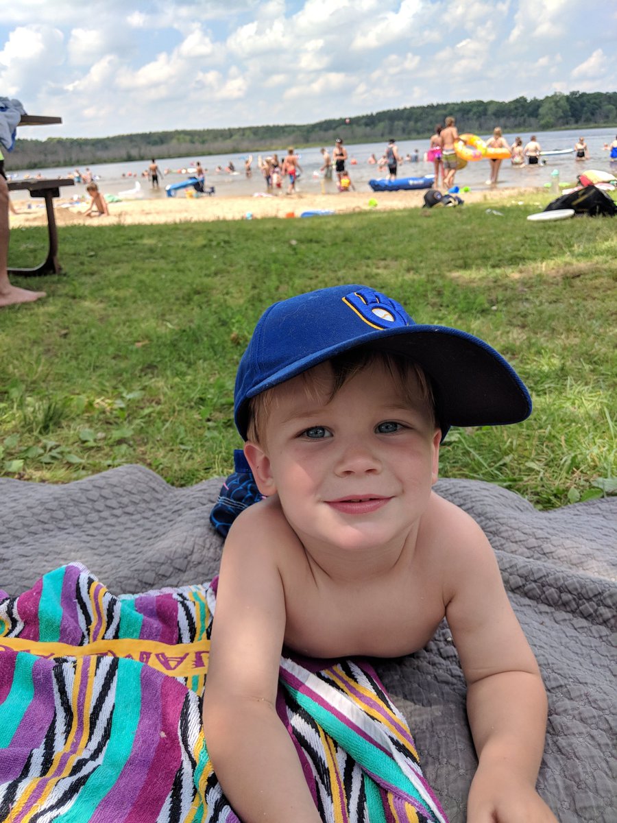 TheTweet's tweet photo. Lake day. #4thofjuly https://t.co/VMGvnGp0q1