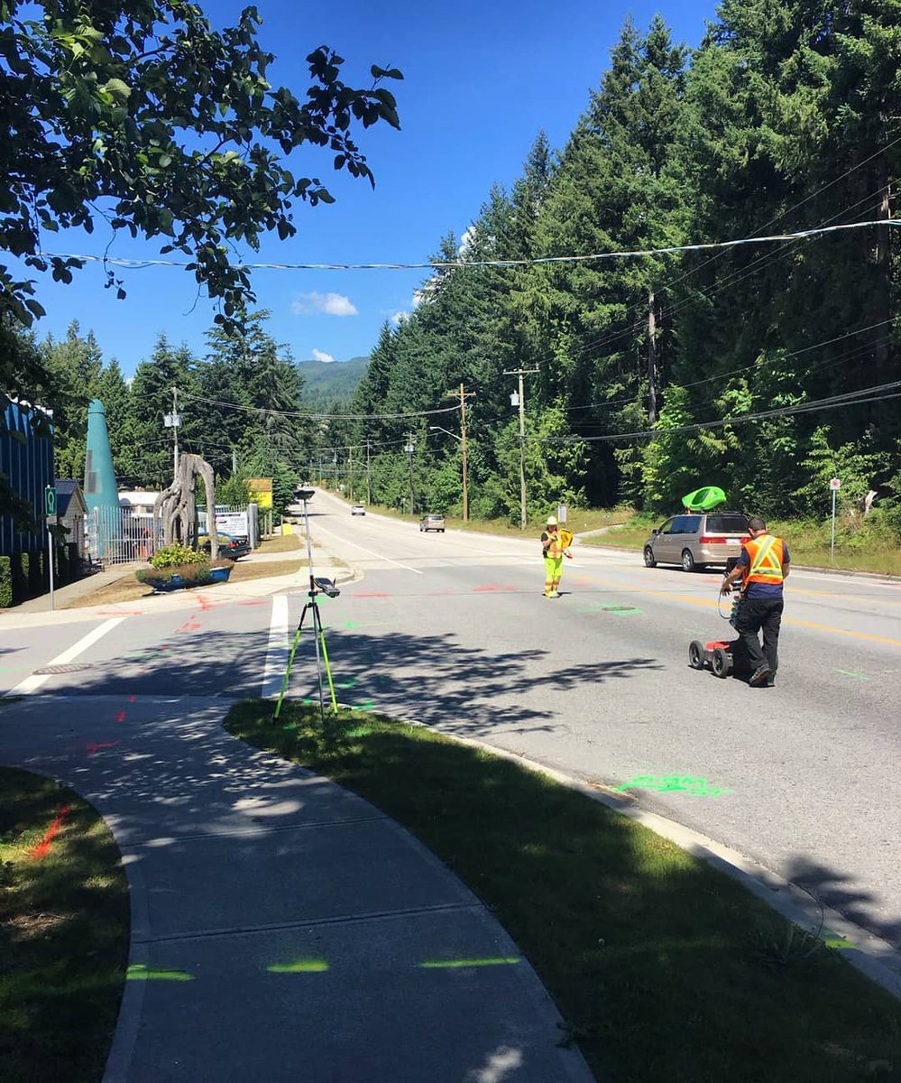 Geoscansurveys's tweet photo. Locating along the Sunshine Coast for utility upgrades.
#GeoScan #utilitylocating #upgrades #sunshinecoast #bc https://t.co/Y6jzXFfFKA