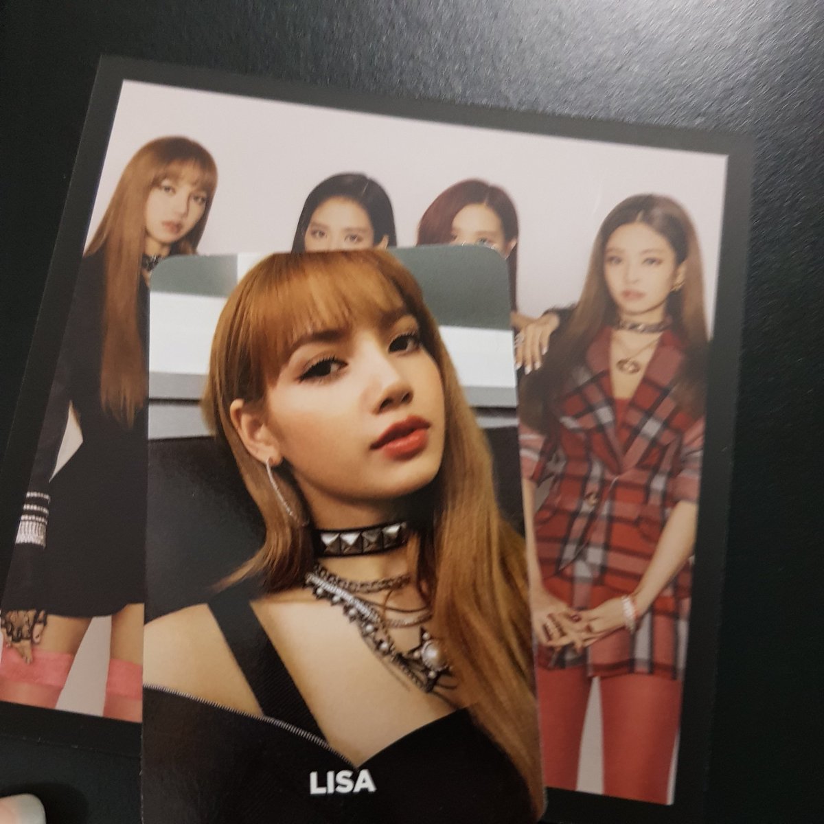 jimindeongie's tweet photo. WANT TO TRADE (WTT)
have: lisa black ver
want: jennie selfie black ver
dom: indonesia (semarang)
ww: no

@BPtradeINA @BPINA_HELP @BlinksTrading @BLACKPINKtrade @BPTrade_INA #BLACKPINK_SQUAREUP https://t.co/pU2PUqleSx