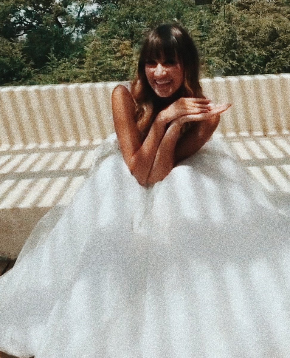hannxmurguia's tweet photo. Lo hermosa que es no se lo niego nunca😭🔥❤️❤️ #HaAsh #KCAMexico @haashoficial https://t.co/RlQPLDlBvJ