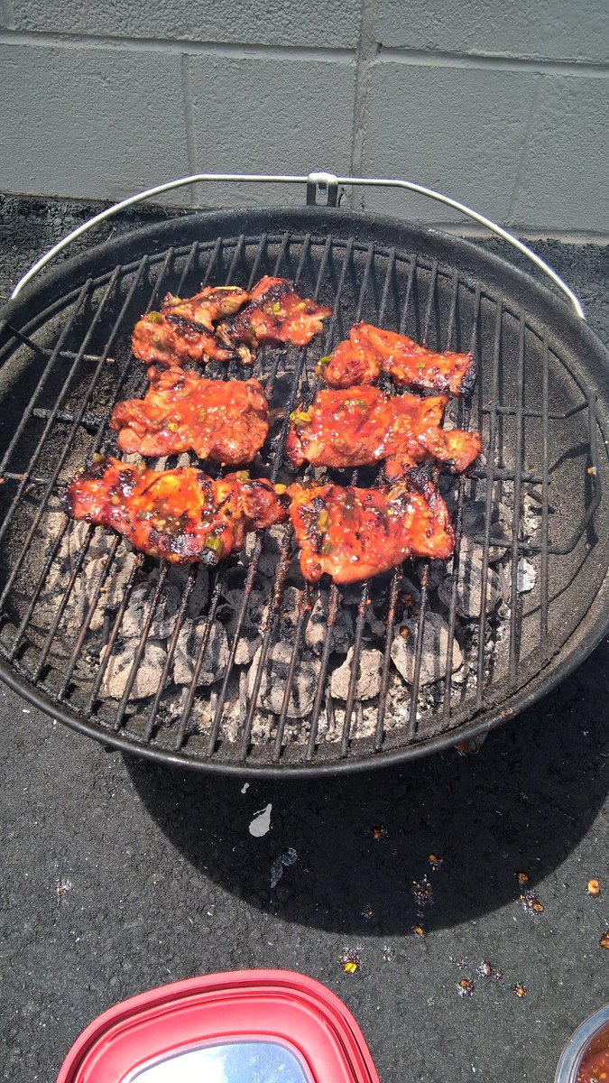 sprudder's tweet photo. Korean BBQ at store 4381 for July 4th in celebration of employee appreciation week! @EmadHabash3 #D3BrandHealthy https://t.co/qxdUMkG0dE