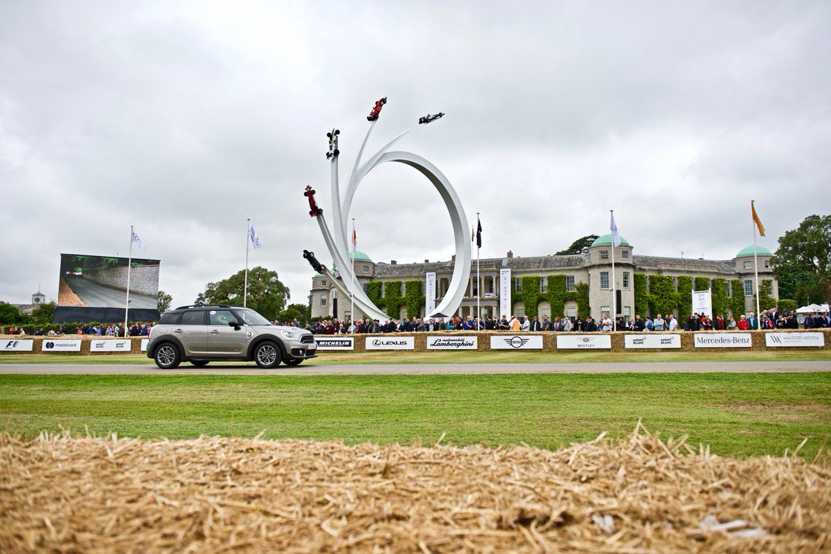 MINIUK's tweet photo. Heading to @fosgoodwood this year? Make sure you come find us. Can’t make it, don’t worry, we’ll keep you updated from every angle. #MINIFOS https://t.co/GX6GOf6Qnx