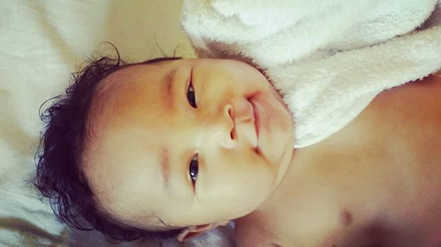 She loves being nice and clean. #bathtimeselfie 
#olanayang #koreanbabygirl #blasiankids #blasianbabies 
#cardibpregnant 
#babysmilesarethebest 
#kardashion #jadapinkettsmith #instagrambabys #babiesofinstgram 
#babiesof2017 
#koreanmakeuptutorial 
#아… ift.tt/2MOLTKQ