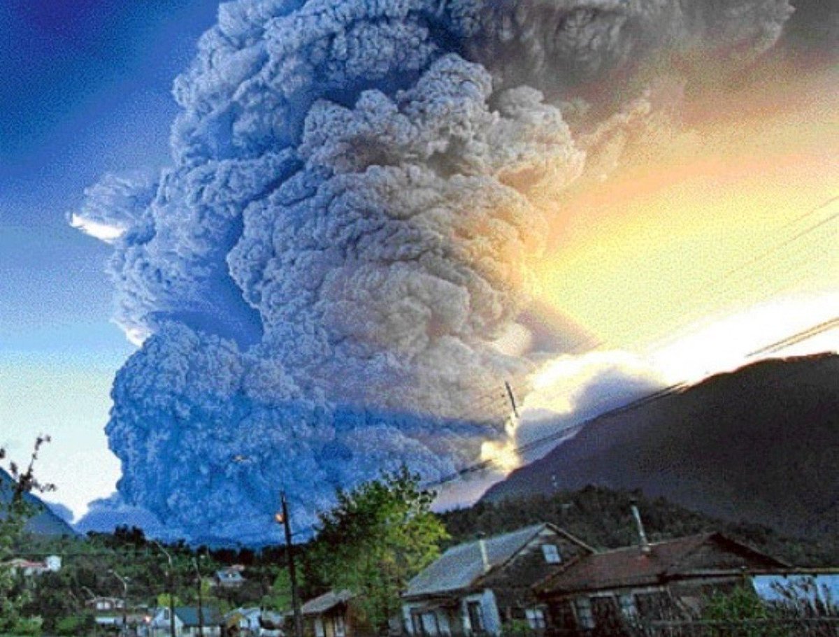 климатические катастрофы. природные явления торнадо цунами. природные катаклизмы и стихийные бедствия. климатические катастрофы. чили.