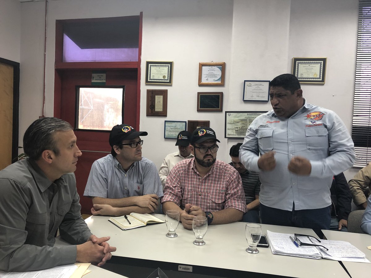 Ángel Marcano (@amarcanopsuv) on Twitter photo #UnidadDeLosPatriotas Clase Obrera de Guayana discute el nuevo comienzo con .<a href="/TareckPSUV/">Tareck El Aissami</a> para el nuevo modelo económico productivo de la Patria .<a href="/NicolasMaduro/">Nicolás Maduro</a> <a href="/PartidoPSUV/">PSUV</a> .<a href="/dcabellor/">Diosdado Cabello R</a> <a href="/JustoNogueraP/">Justo Noguera Pietri</a> .<a href="/torrealbaf/">Francisco Torrealba</a> #UnidadDeLosPatriotas Clase Obrera de Guayana discute el nuevo comienzo con .<a href="/TareckPSUV/">Tareck El Aissami</a> para el nuevo modelo económico productivo de la Patria .<a href="/NicolasMaduro/">Nicolás Maduro</a> <a href="/PartidoPSUV/">PSUV</a> .<a href="/dcabellor/">Diosdado Cabello R</a> <a href="/JustoNogueraP/">Justo Noguera Pietri</a> .<a href="/torrealbaf/">Francisco Torrealba</a>