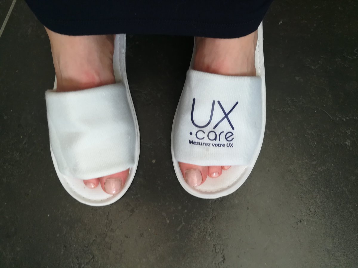 maariterez's tweet photo. Après une journée enfermés dans les baskets (à apprendre l'#UX) mes pieds viennent de vivre une super expérience utilisateur ! Merci @NordConversionD et @Wexperience #uxcare #Summer @Skema_MDCE https://t.co/a1d5mpfIVy