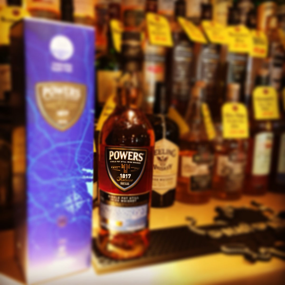 THEMERRIONINN's tweet photo. If you’re fed up of beer and wine - its Whiskey Wednesday. All of our premium Irish whiskeys are reduced by 15 to 20%. Enjoy! #humpday #irishwhiskey #irish #keptitlocal https://t.co/8ONTNFtydG