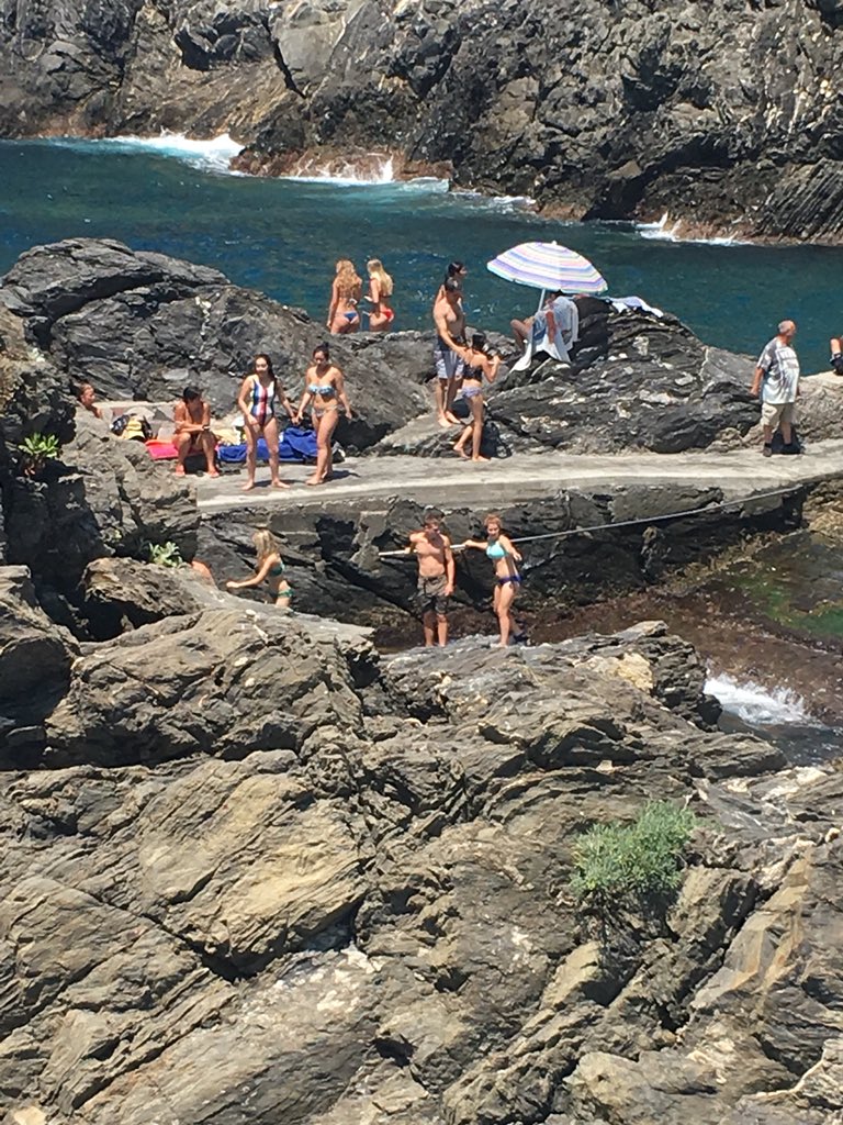 ttkell's tweet photo. Amazing day in the Cinque Terre! Happy July 4th America! We miss you but found hot dogs. https://t.co/Td82eufRJD