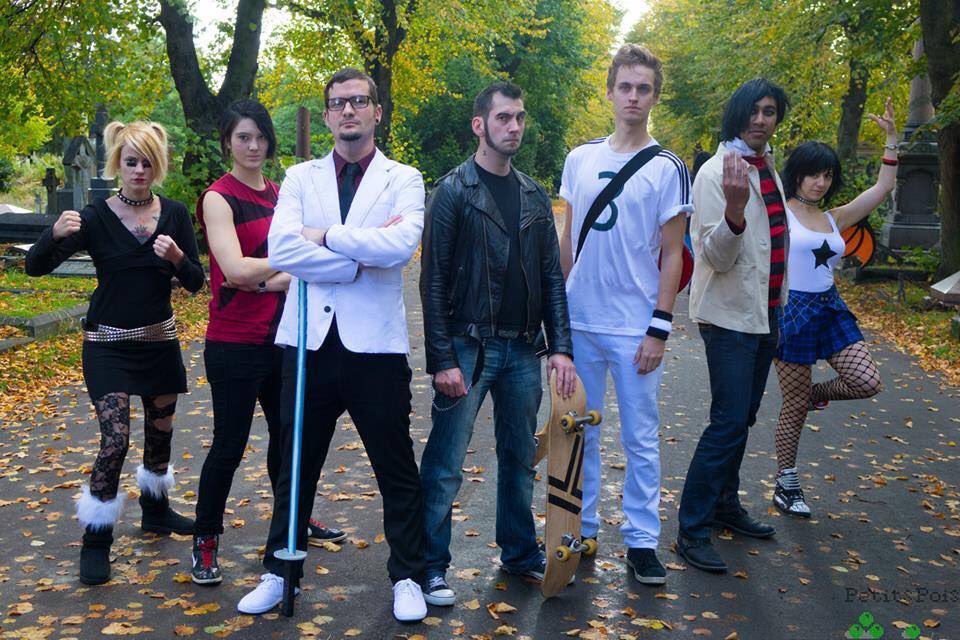 SketchMcDraw's tweet photo. “The only thing standing in the way between me & her is the 2 seconds it’s gonna take to kick your ass!”
This is still one of my fav cosplay groups that I’ve been a part of, I’d love to get the Leauge back together for a Con sometime
#scottpilgrim #lucaslee #evilexes #cosplay https://t.co/6ZoFQUvIIB