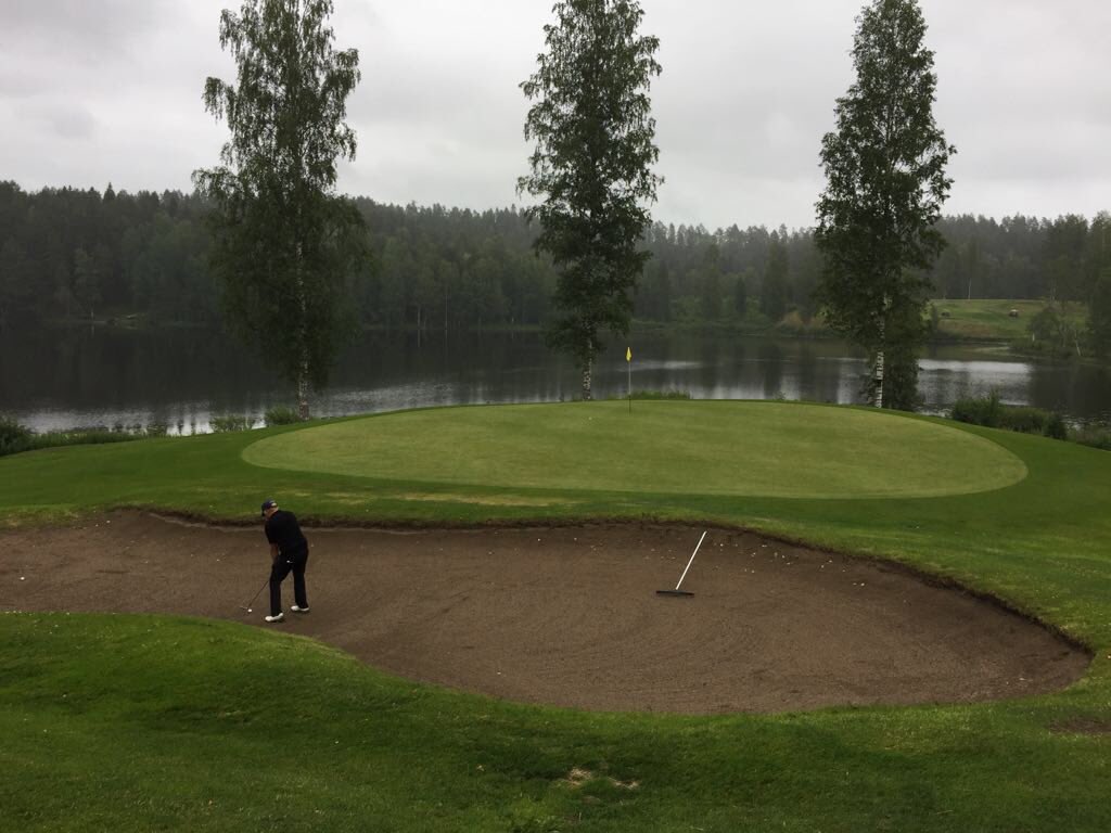 zonib's tweet photo. From Prague to Helsinki. From Helsinki to Kuopio and back to Helsinki. All together 1370 km flying and 857 km driving in 24 hours. Great organized E-Tour tournament at good condition Tarinagolf. #etour #tarinagolf #vanhatarina #golffi #vammaisgolf #ilovegolf #rainyday #nicecourse https://t.co/3VbXZGniB5
