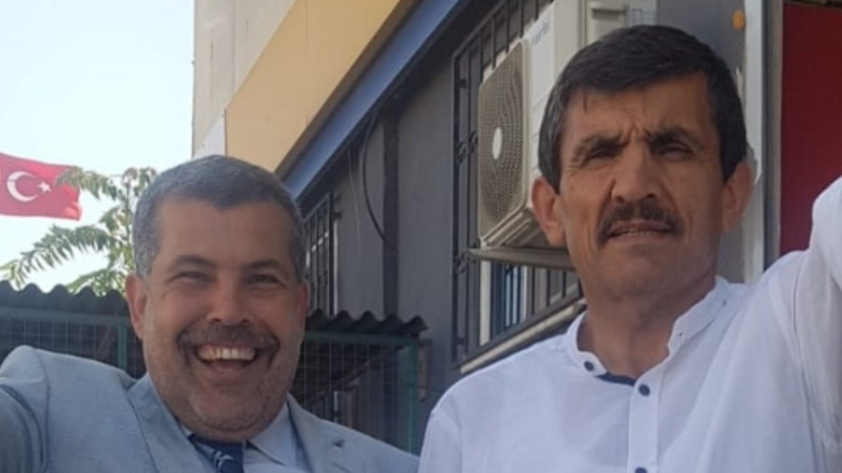 46CULFA's tweet photo. Değerli Büyüğüm MHP MYK Üyesi #ErdemKarakoç Abimi Ziyâret Etik Enğin Fikirlerinden Yaralanmak ve Geçen 24 Haziran Seçimle İlğili İştişarelerde Bulunduk Bizlere Vakit Ayırdığı İçin #Sütçüİmanın Torunu #Edeme Müteşekkürüz. https://t.co/TjGBCtFcFe