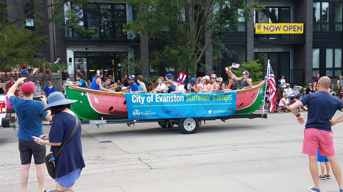 Happy Fourth of July, Evanston! <a href="/Evanston4ofJuly/">Evanston 4th of July</a> #ETown4th